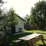 펜션 Z Widokiem Na Zalew 수옴니오